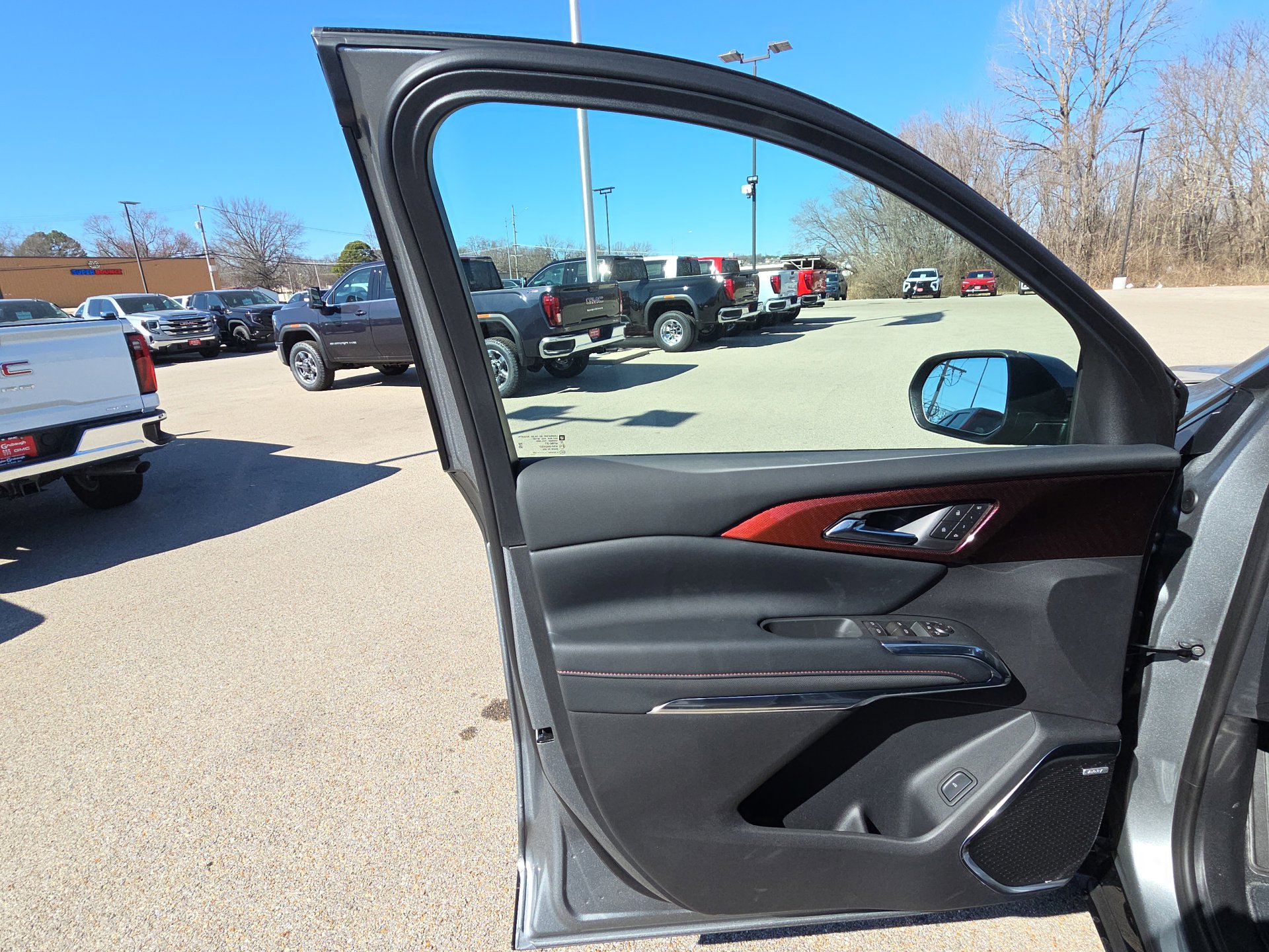 New 2026 Chevrolet Traverse RS FWD image 13