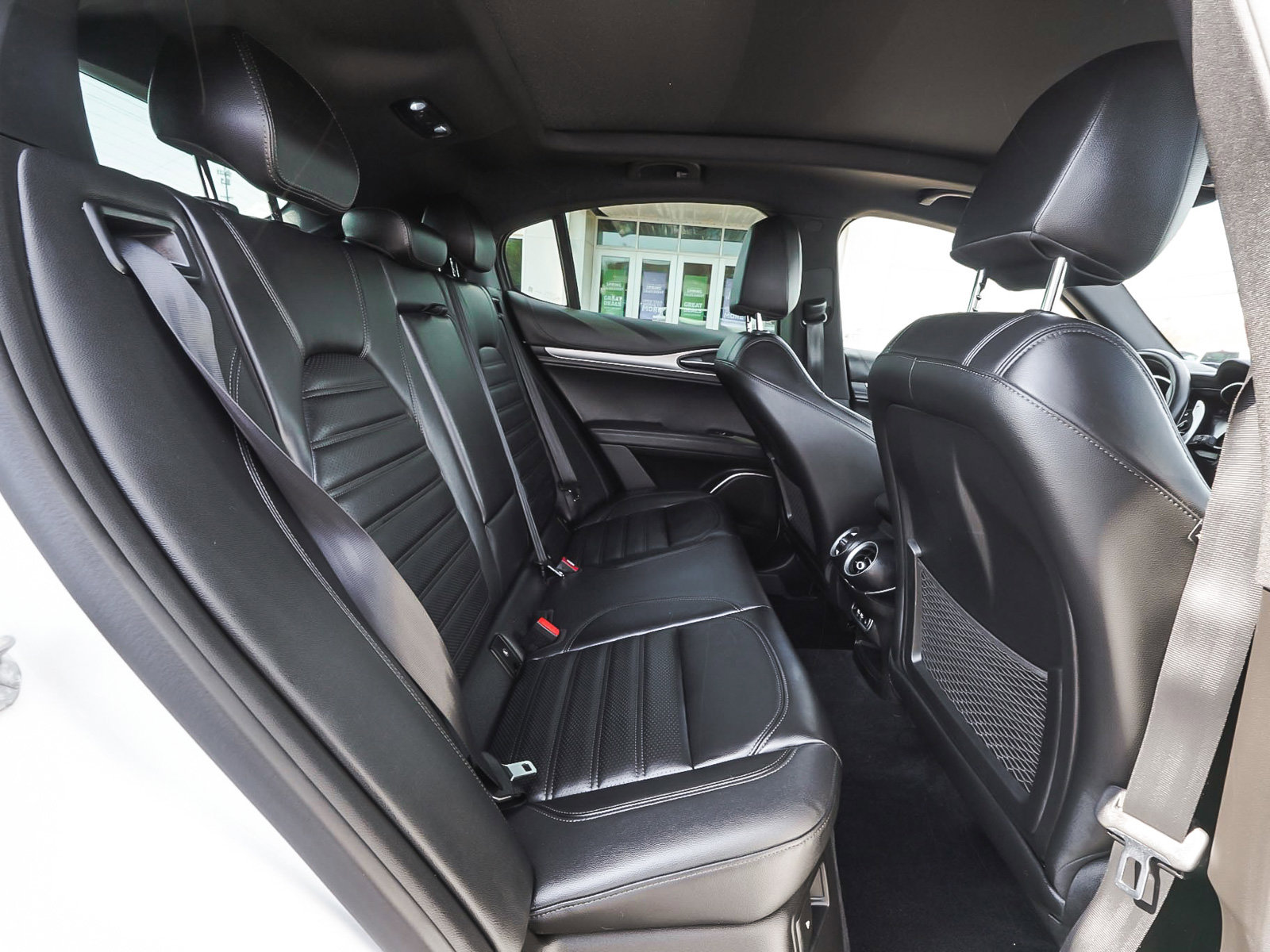 Used 2023 Alfa Romeo Stelvio Veloce image 39