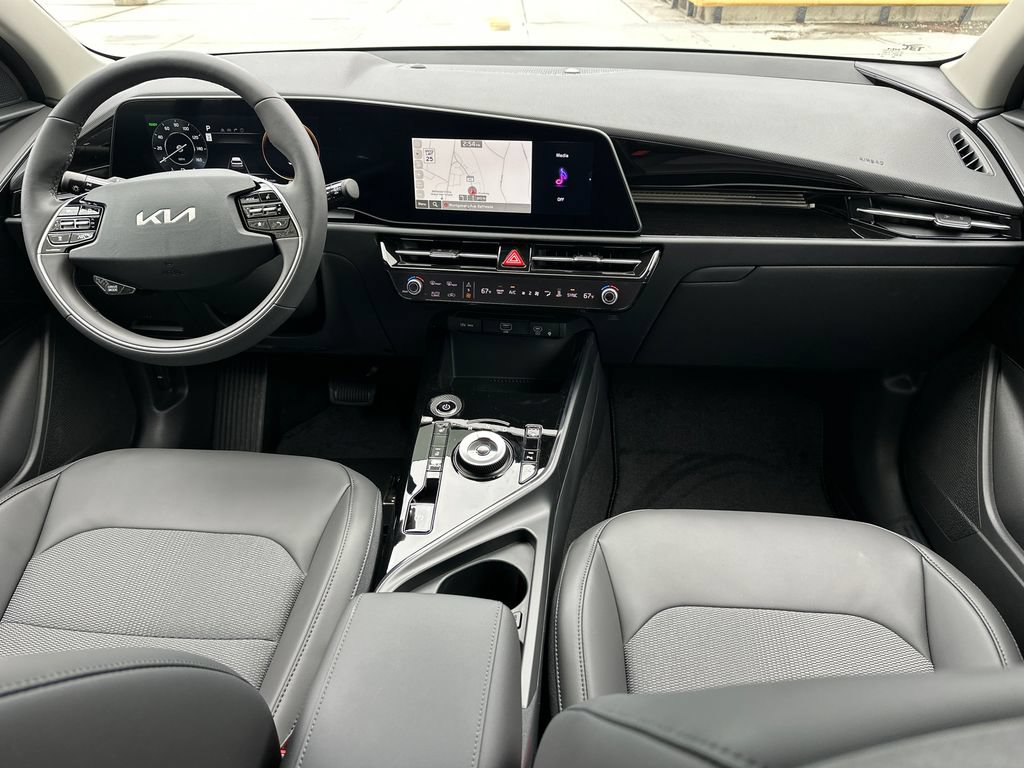 New 2026 Kia Niro Wind FWD image 16