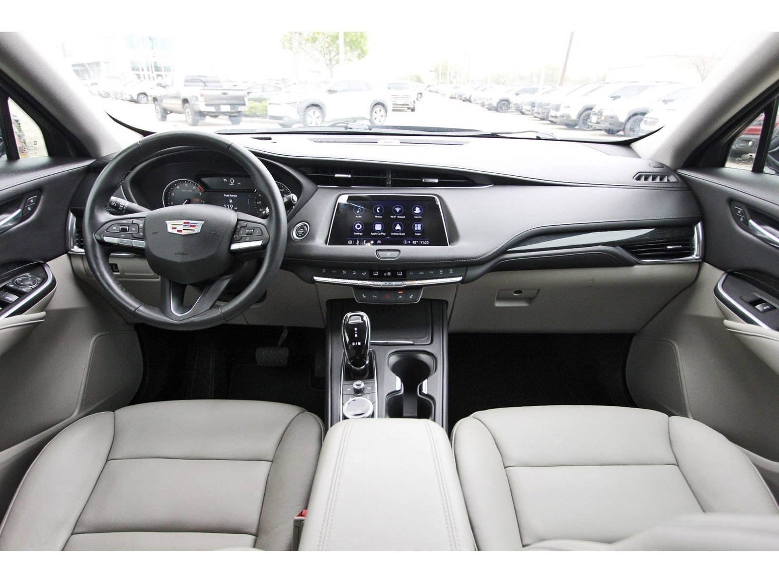 Used 2023 Cadillac XT4 Premium Luxury w/ Cold Weather Package image 9