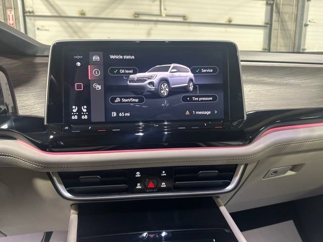 Certified 2024 Volkswagen Atlas SEL Premium R-Line image 20