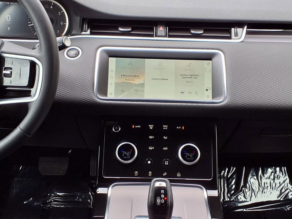 Used 2023 Land Rover Range Rover Evoque S image 16