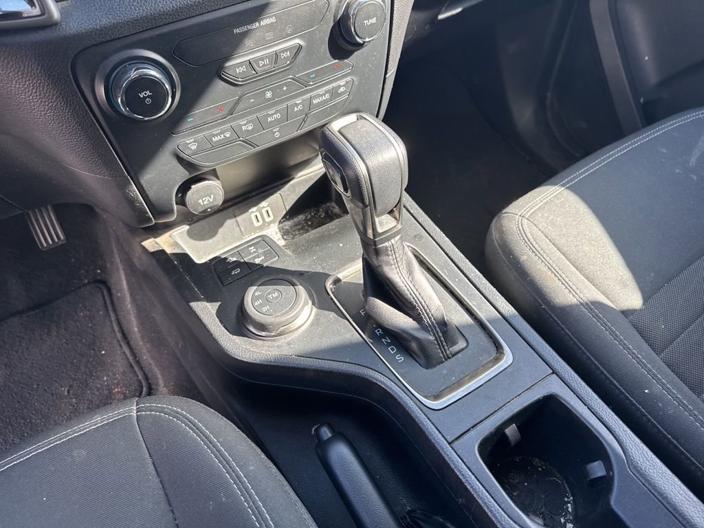 Used 2023 Ford Ranger XLT w/ Equipment Group 301A Mid AWD/4WD image 11
