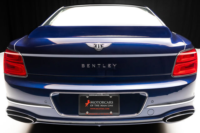 Used 2021 Bentley Flying Spur W12 image 23