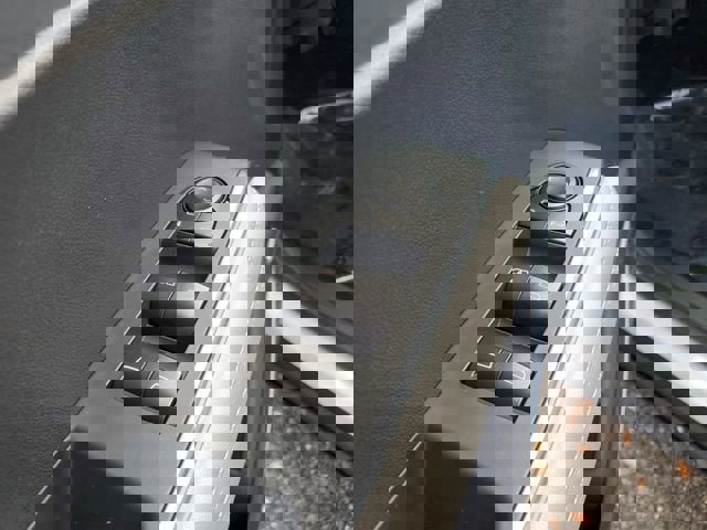 New 2026 GMC Acadia Elevation FWD image 18