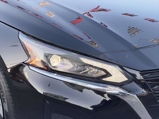 Used 2025 Nissan Altima 2.5 S image 9