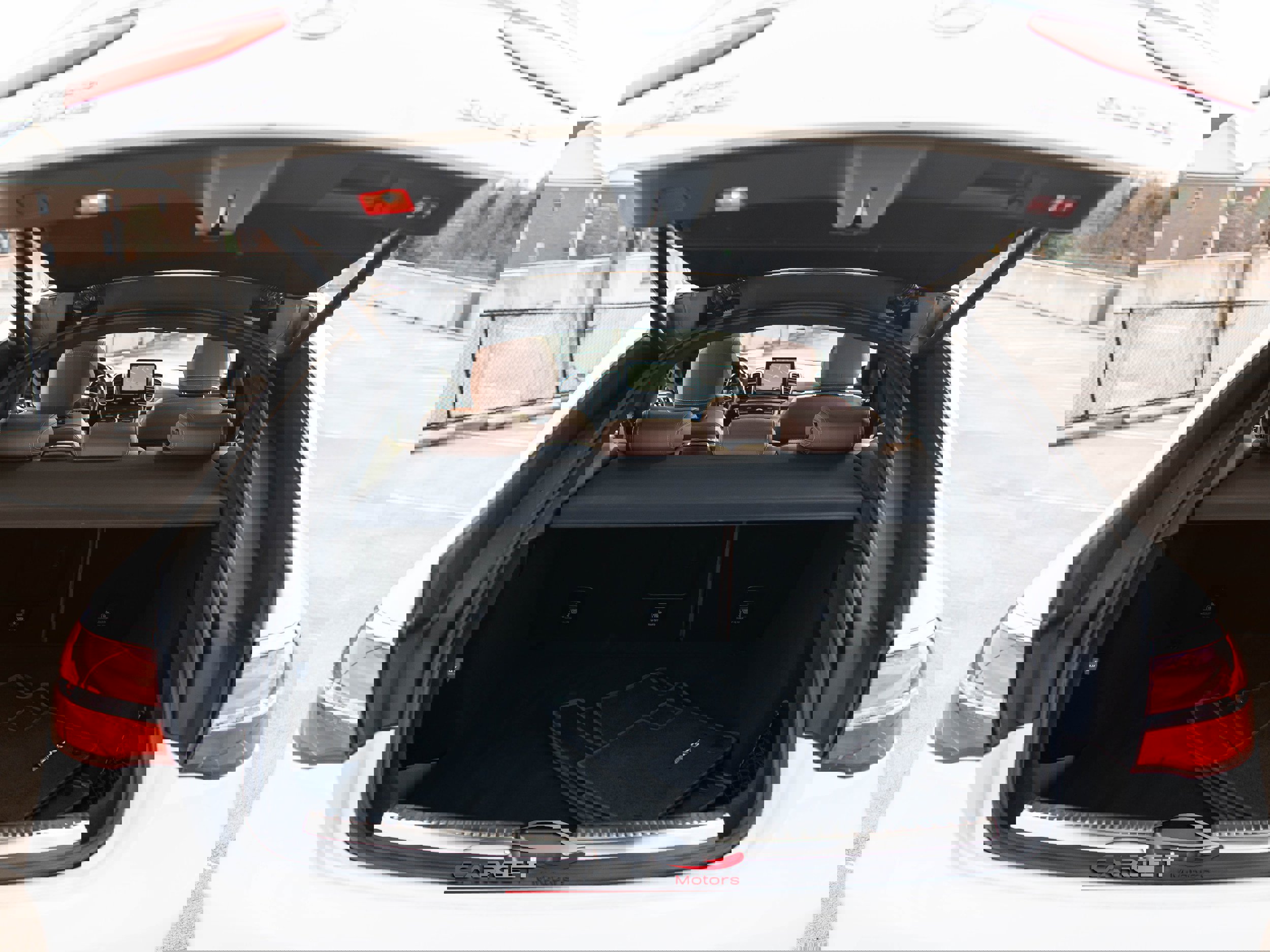 Used 2019 Mercedes-Benz GLE 43 AMG 4MATIC w/ Premium 3 Package image 51