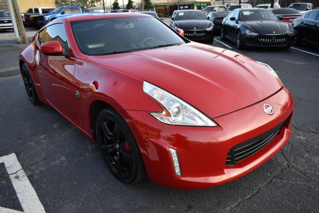 Used 2015 Nissan 370Z Coupe image 4