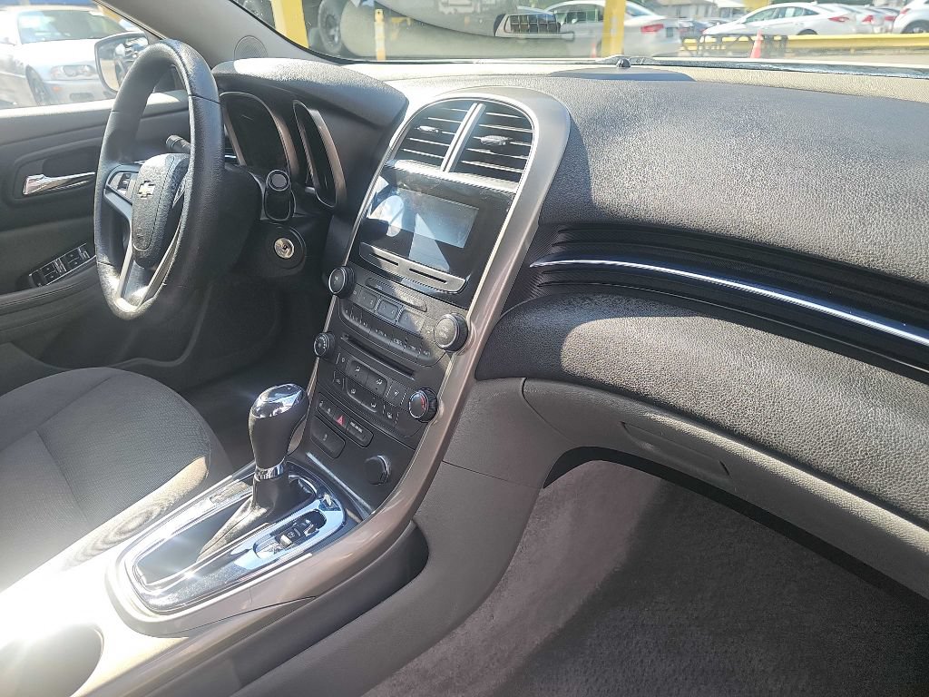 Used 2013 Chevrolet Malibu LS w/ Protection Package FWD image 37