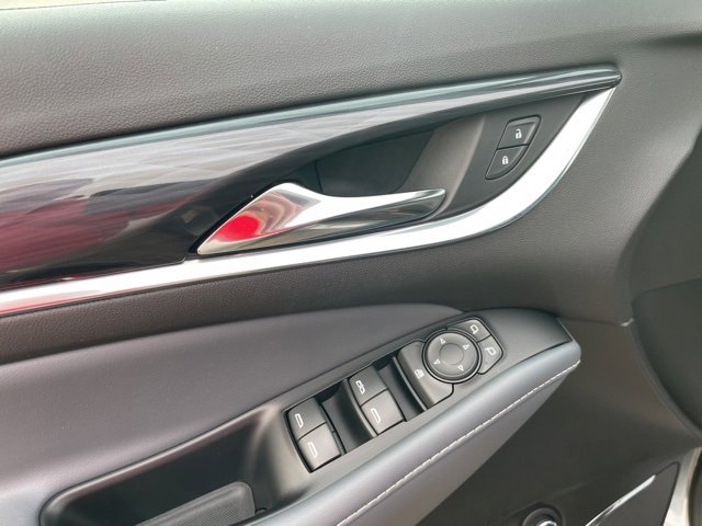 Used 2023 Buick Enclave Essence w/ Sport Touring Edition image 15