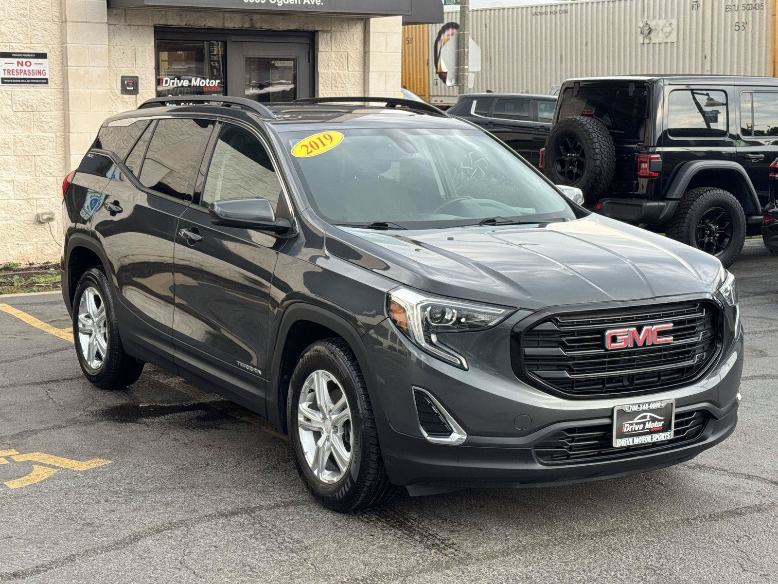 Used 2019 GMC Terrain SLE w/ Driver Convenience Package FWD image 14