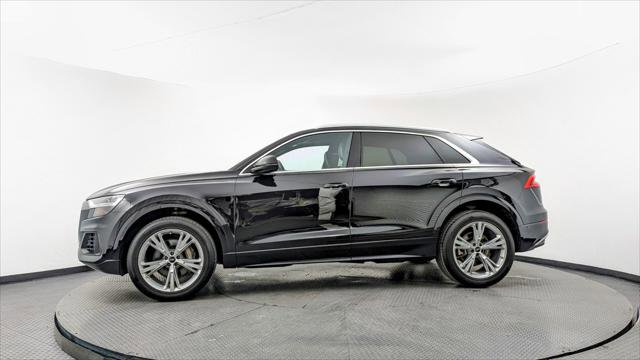 Used 2022 Audi Q8 Premium Plus w/ Premium Plus Package image 3