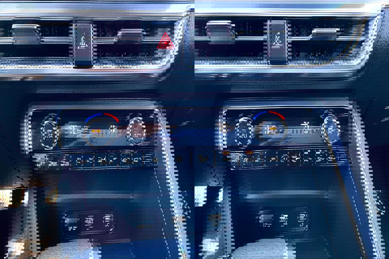 Used 2024 Kia K5 GT image 16