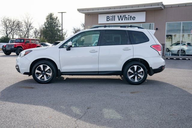 Used 2018 Subaru Forester 2.5i Premium image 3