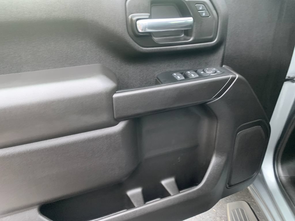 Used 2024 Chevrolet Silverado 2500 Custom w/ Custom Convenience Package AWD/4WD image 18