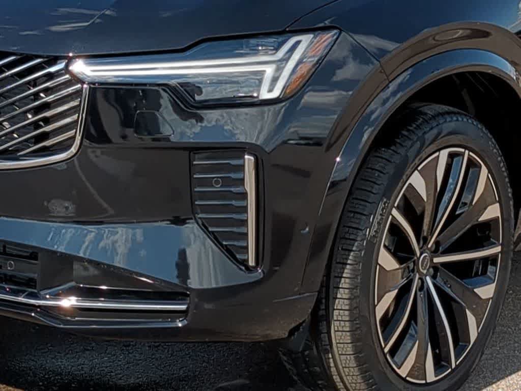 Certified 2026 Volvo XC90 B6 Plus AWD/4WD image 10