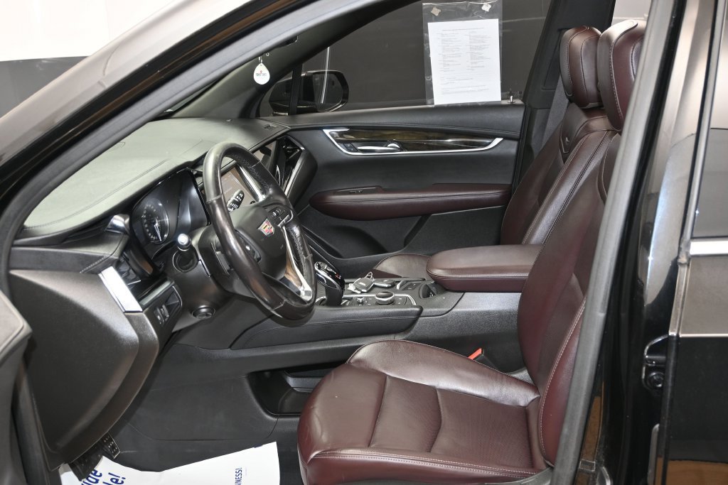 Used 2021 Cadillac XT6 Premium Luxury AWD/4WD image 12
