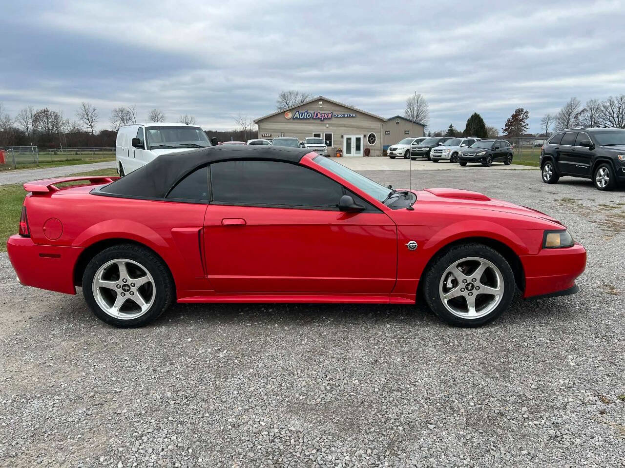 Used 2004 Ford Mustang GT image 2