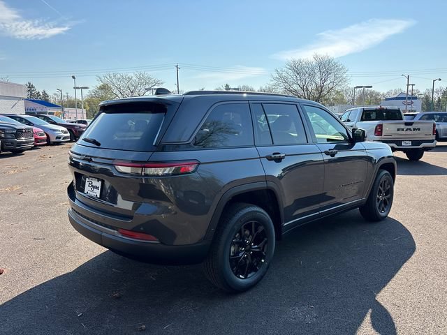 New 2026 Jeep Grand Cherokee Altitude AWD/4WD image 29