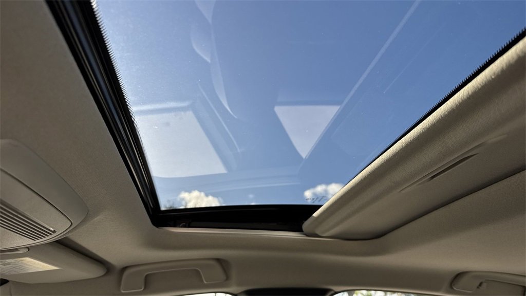 Used 2023 MAZDA MAZDA3 s image 52