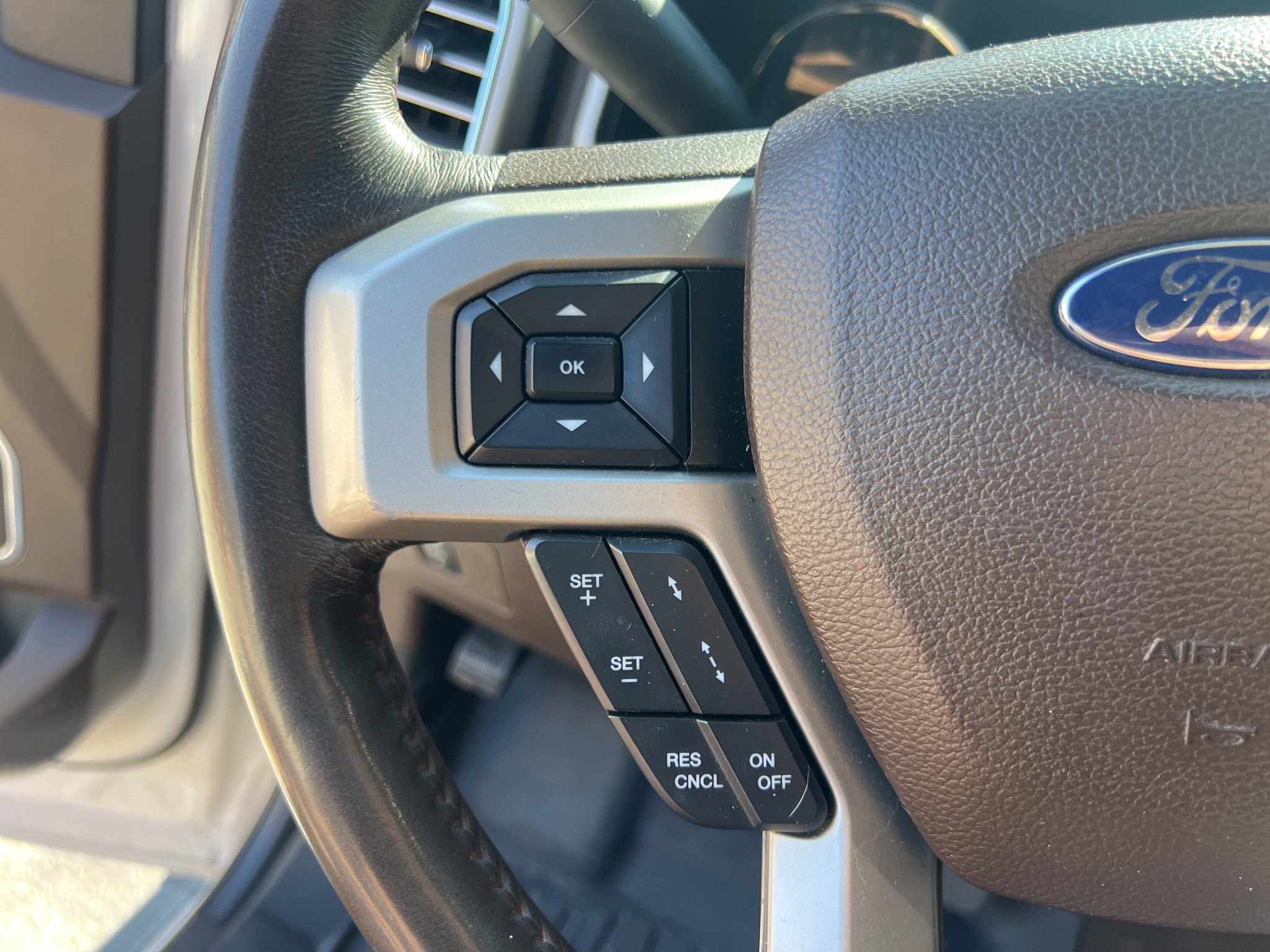 Used 2016 Ford F150 King Ranch w/ Equipment Group 601A Luxury image 20