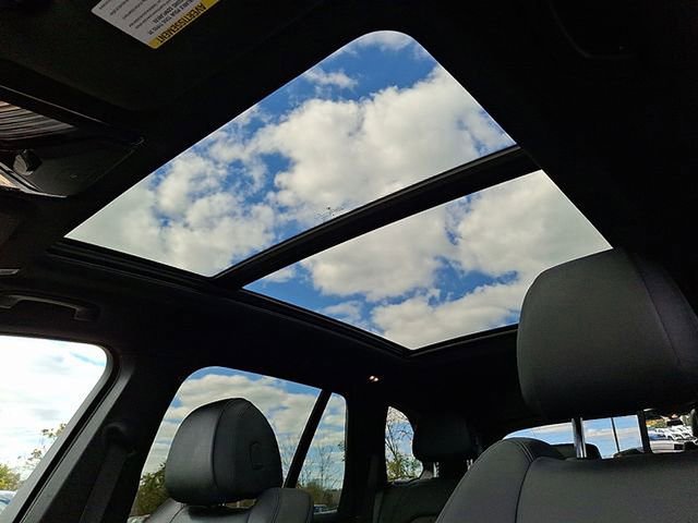 Used 2022 BMW X5 xDrive40i w/ Premium Package image 17