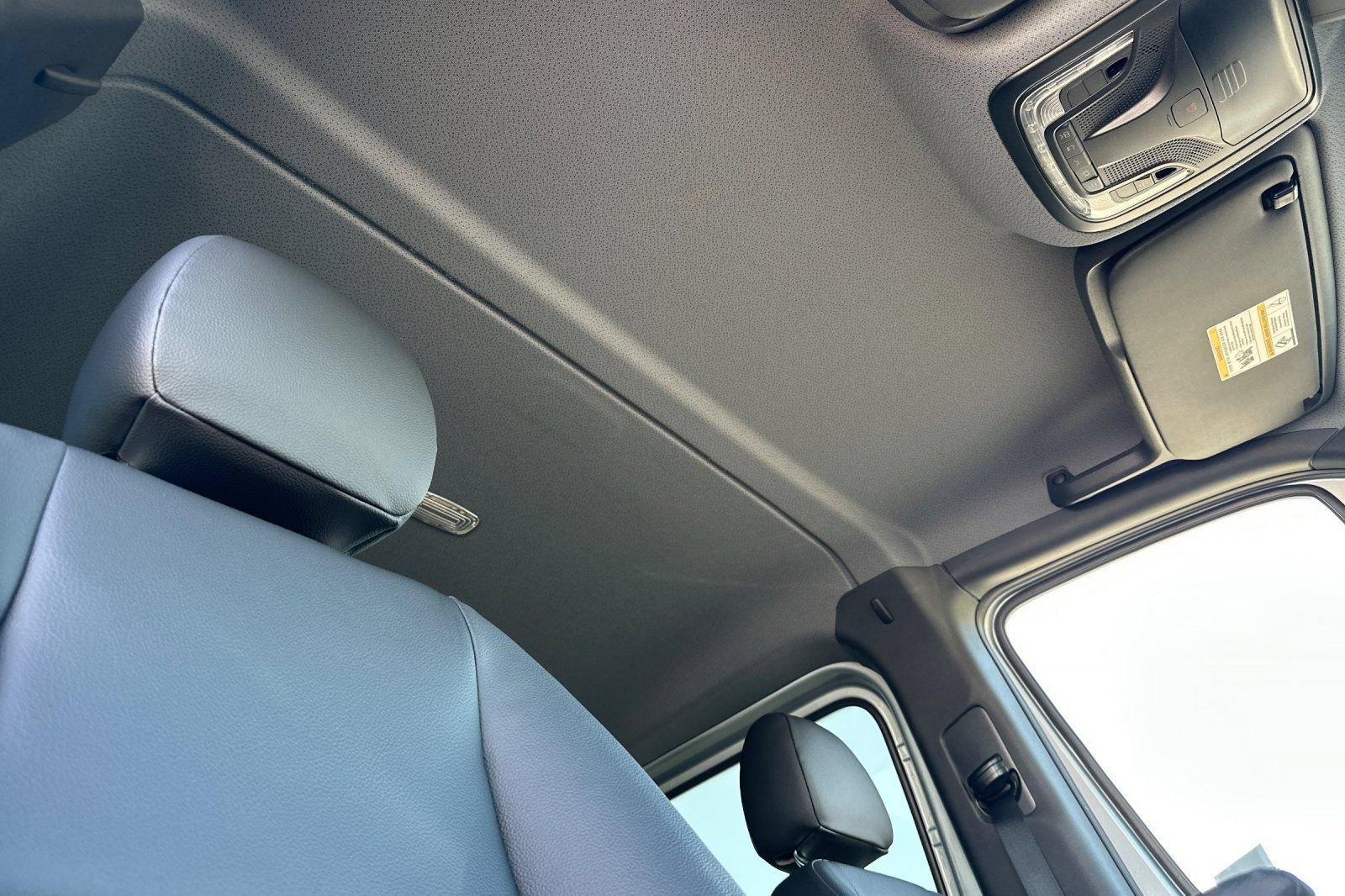New 2025 Mercedes-Benz Sprinter 2500 image 18