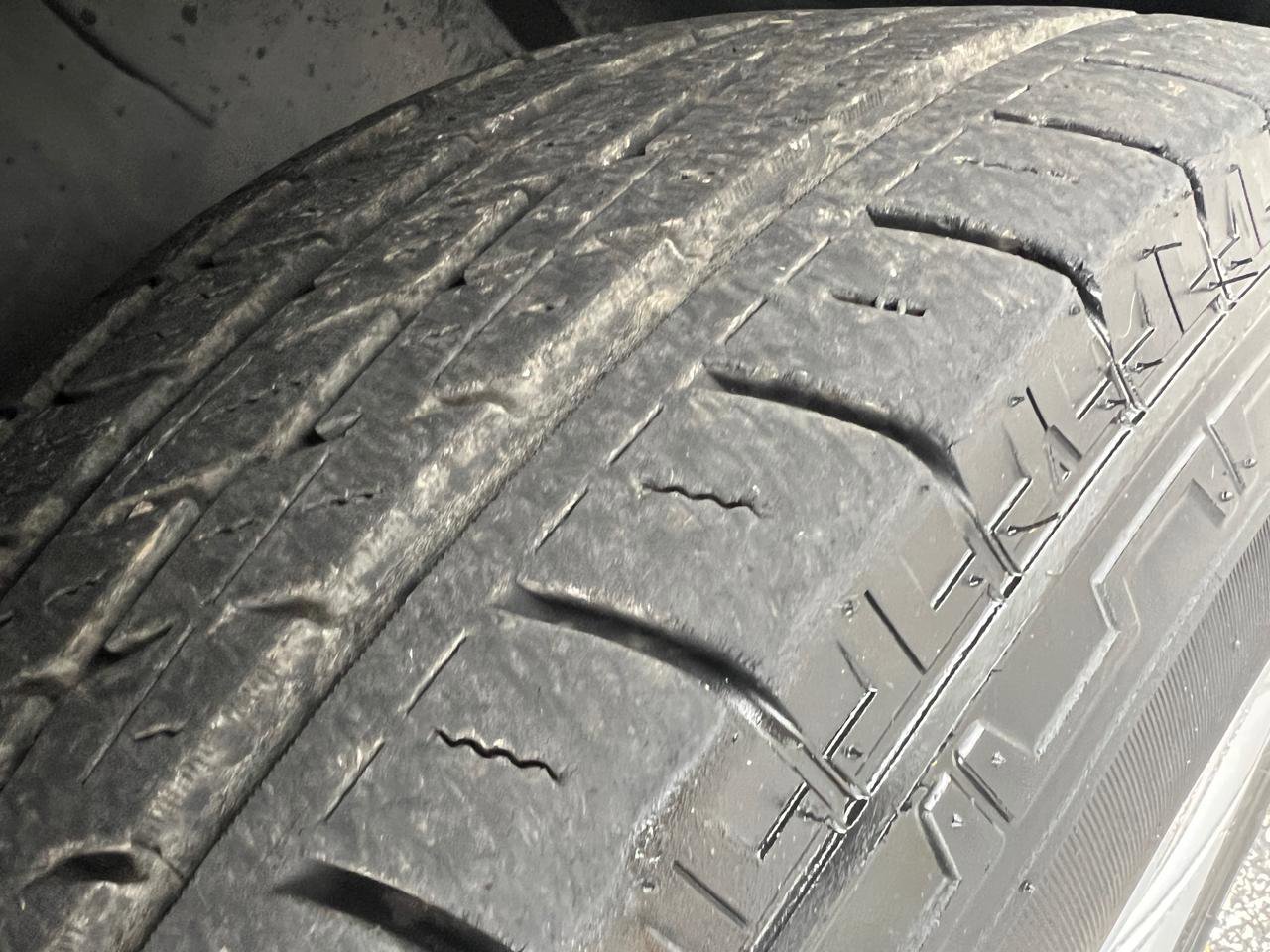 Used 2013 Chevrolet Traverse LS image 19