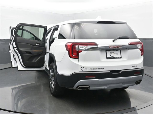 Used 2023 GMC Acadia SLE image 58