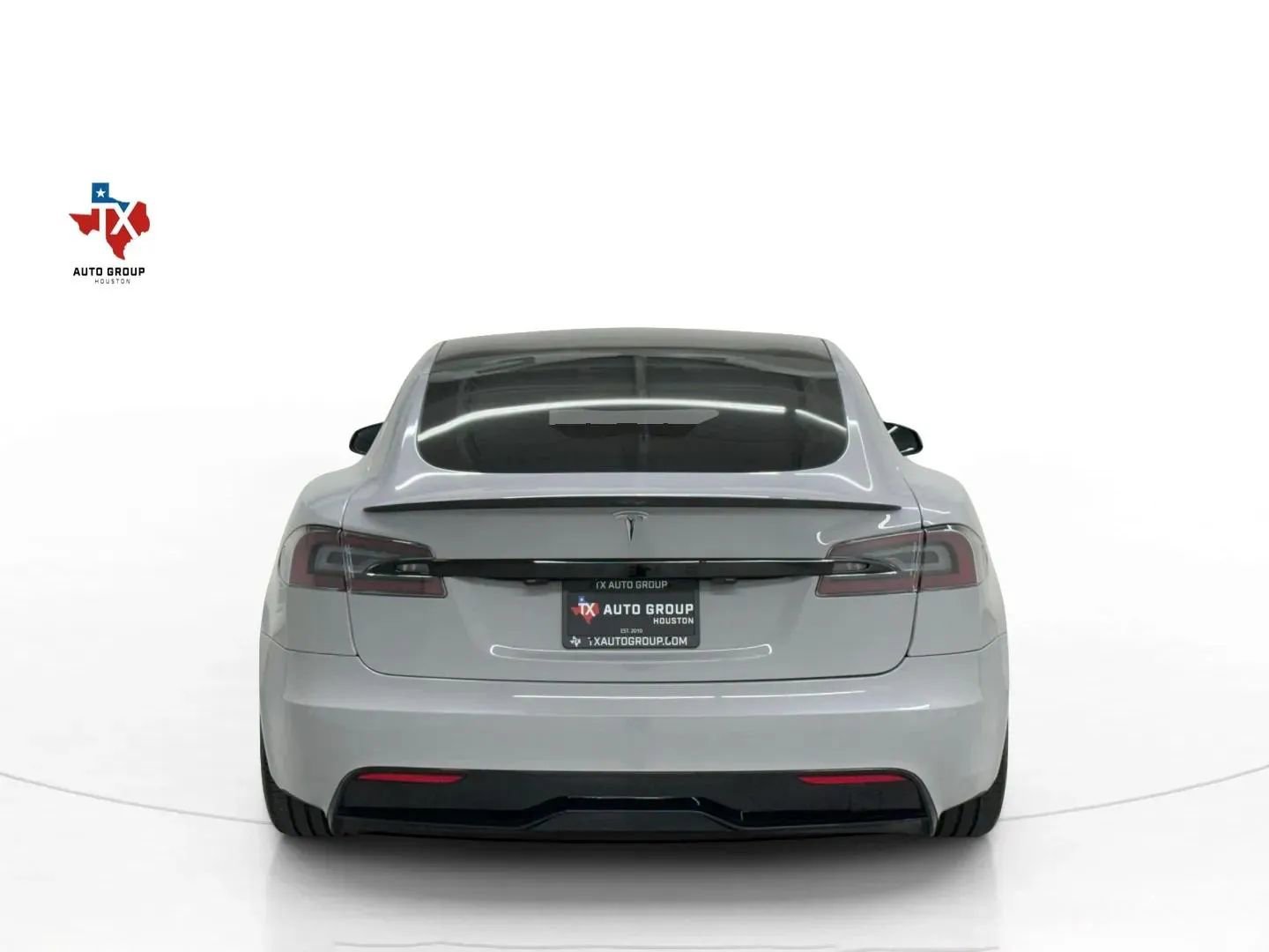 Used 2022 Tesla Model S Plaid image 8
