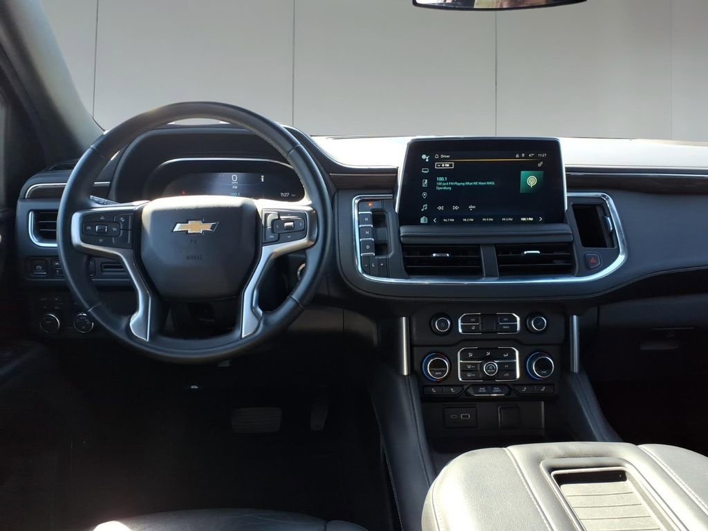 Used 2024 Chevrolet Suburban LT AWD/4WD image 30