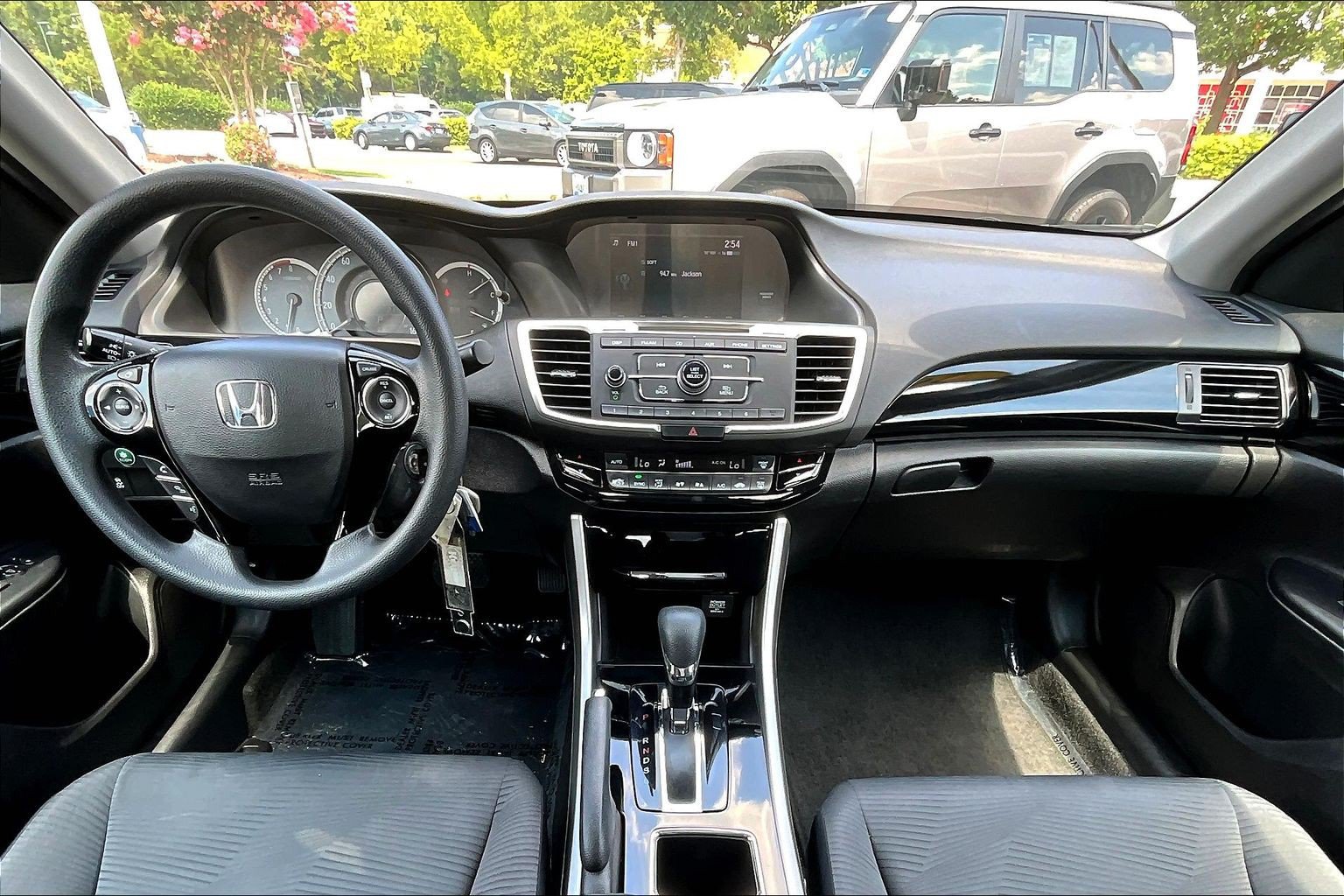 Used 2017 Honda Accord LX image 15