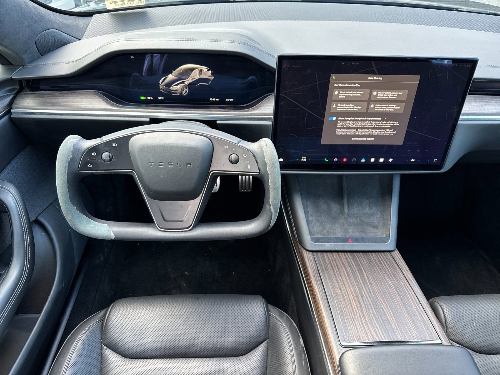 Used 2021 Tesla Model S Plaid image 14