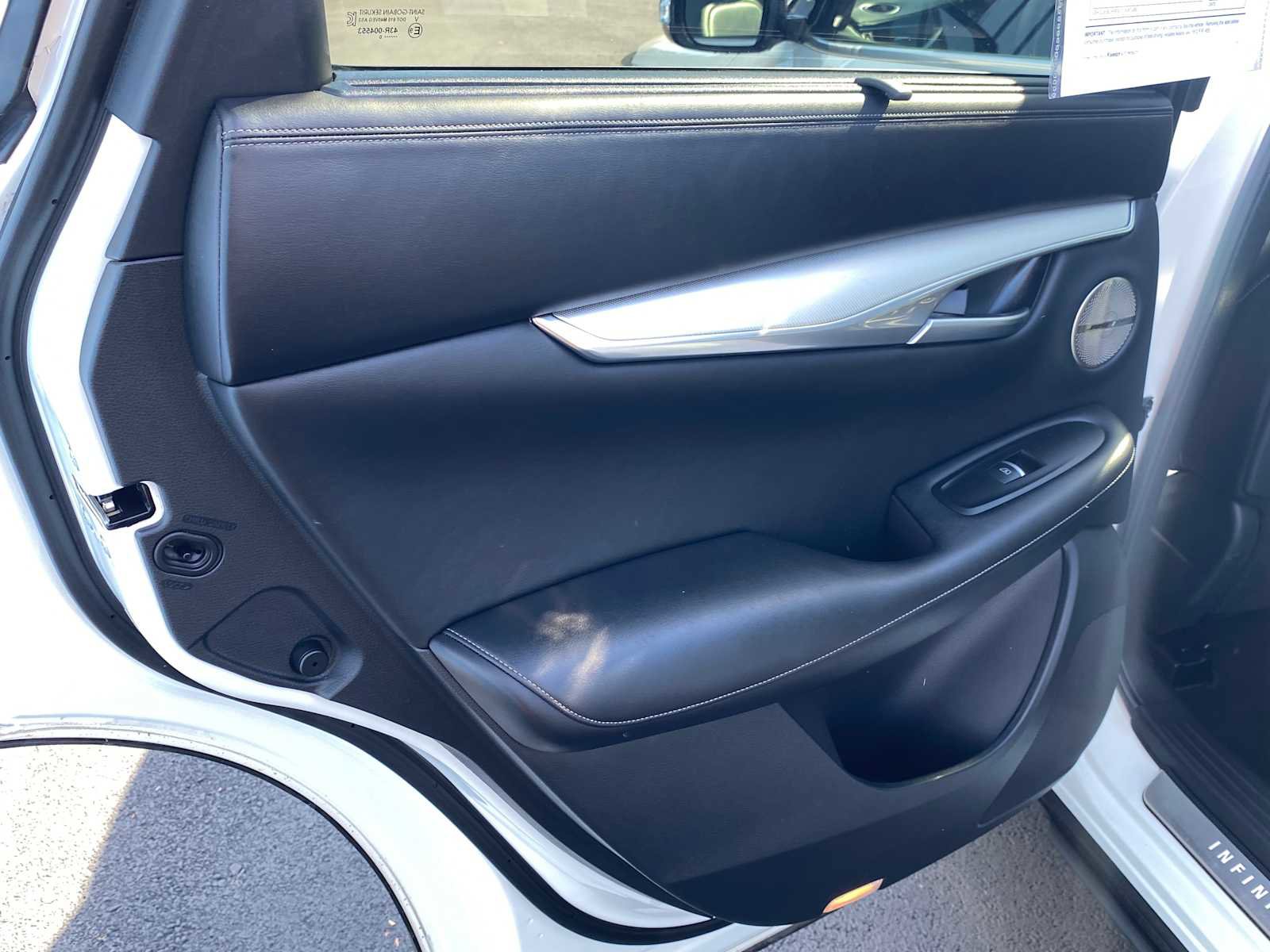 Used 2021 INFINITI QX50 Sensory w/ Cargo Package image 37