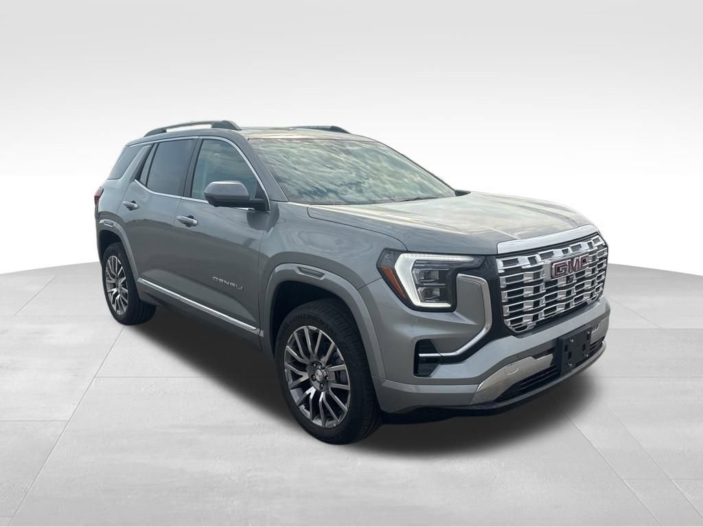 New 2026 GMC Terrain Denali w/ LPO, Floor Liner Package image 3