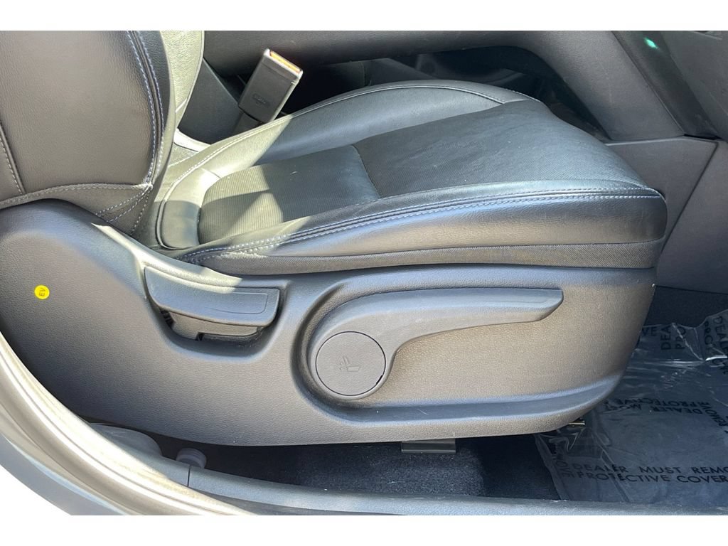 Used 2023 Hyundai Kona Limited FWD image 24