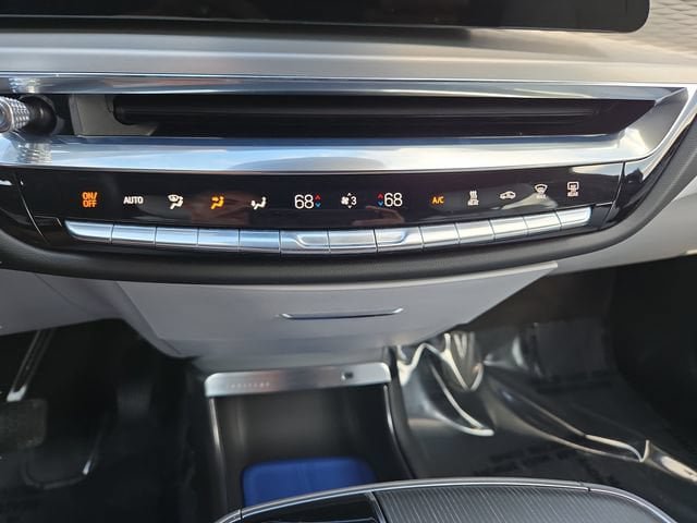Certified 2024 Cadillac Lyriq Sport w/ LPO, Floor Liner Package AWD/4WD image 29