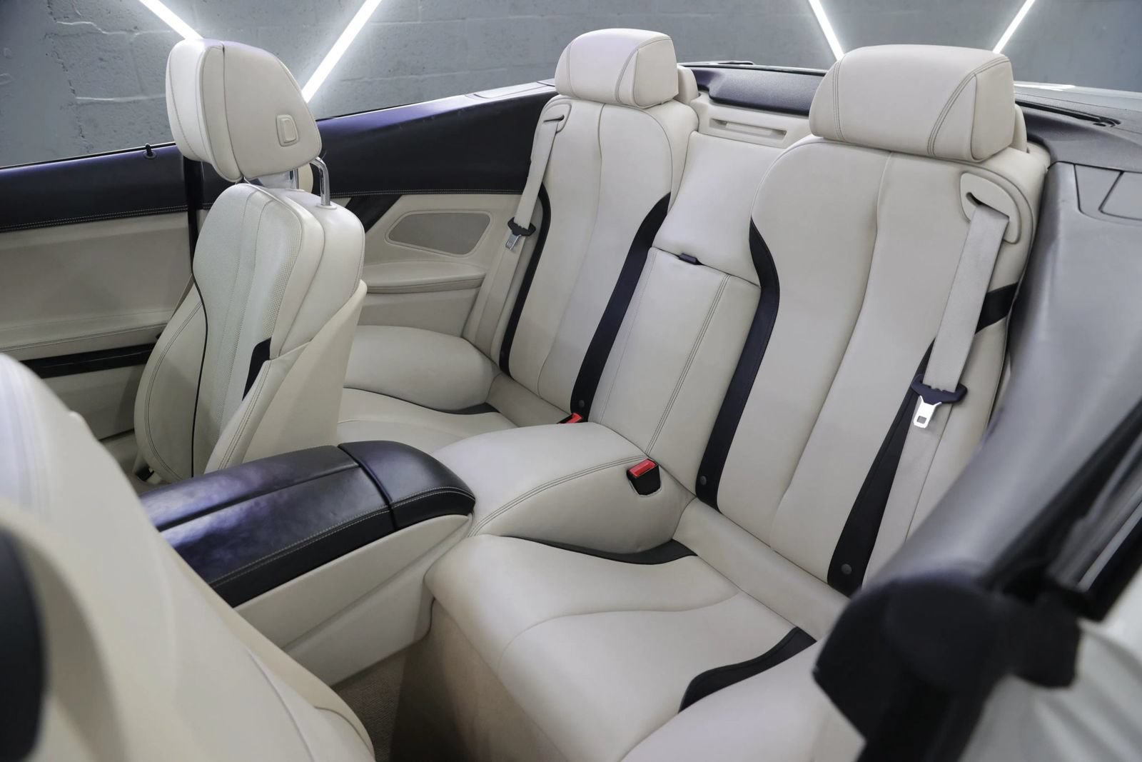 Used 2018 BMW 640i Convertible RWD image 17