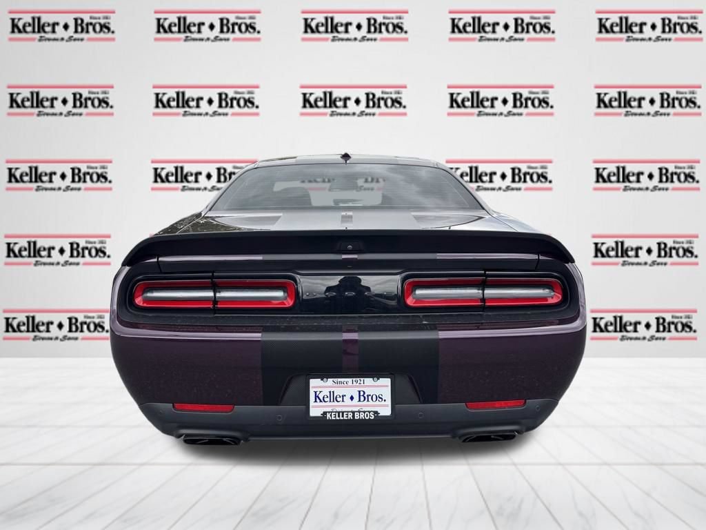 Used 2022 Dodge Challenger SRT Hellcat w/ SRT Black Package RWD image 6