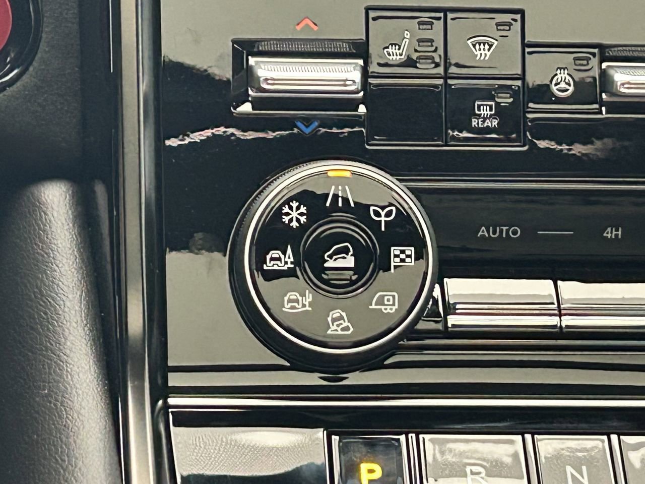 New 2026 Nissan Armada NISMO image 20