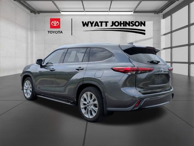 Used 2020 Toyota Highlander Limited AWD/4WD image 3