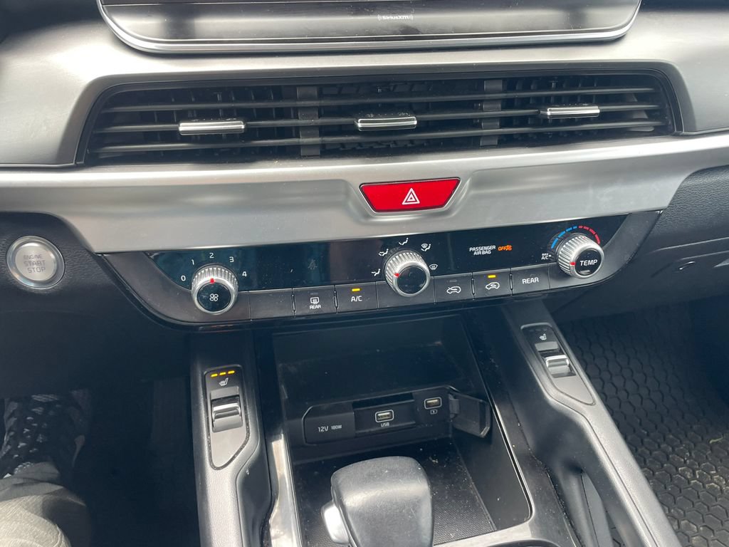 Used 2020 Kia Telluride S AWD/4WD image 16
