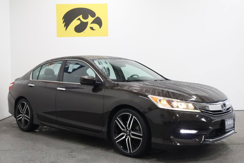 Used 2016 Honda Accord Sport image 6