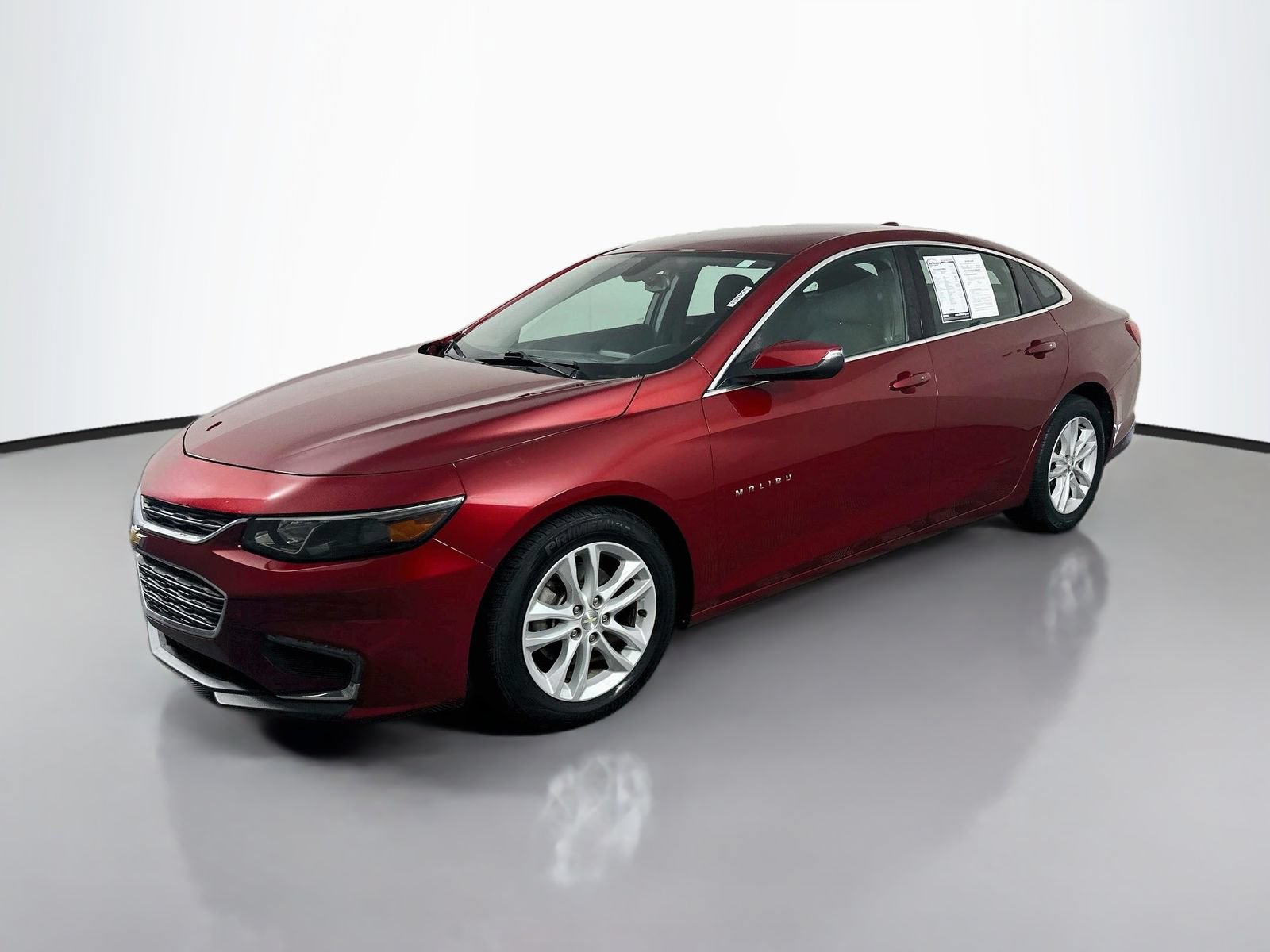 Used 2018 Chevrolet Malibu LT FWD image 3