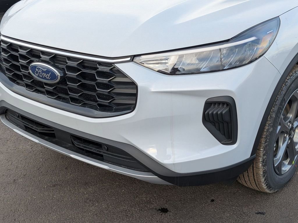 New 2026 Ford Escape ST-Line w/ Tech Pack #1 image 11