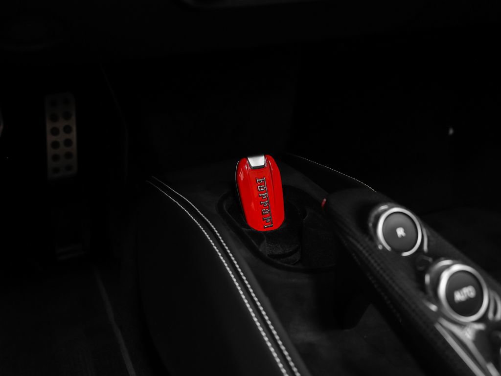 Certified 2021 Ferrari F8 Tributo RWD image 61
