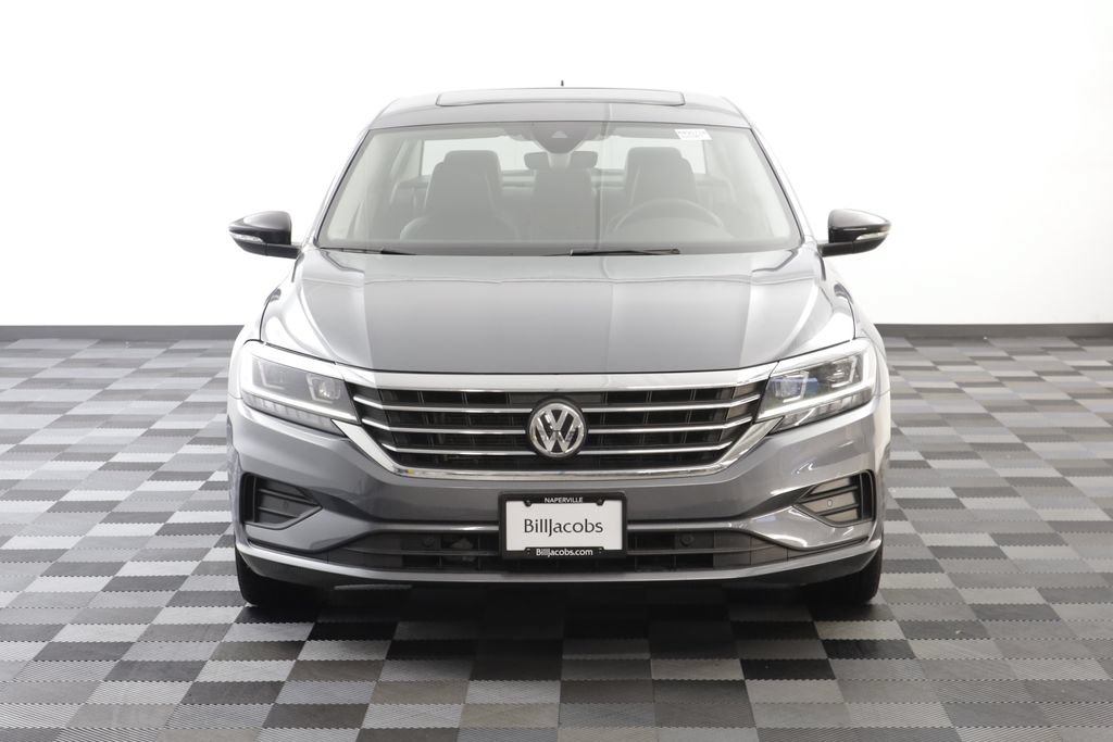 Used 2022 Volkswagen Passat 2.0T FWD image 22