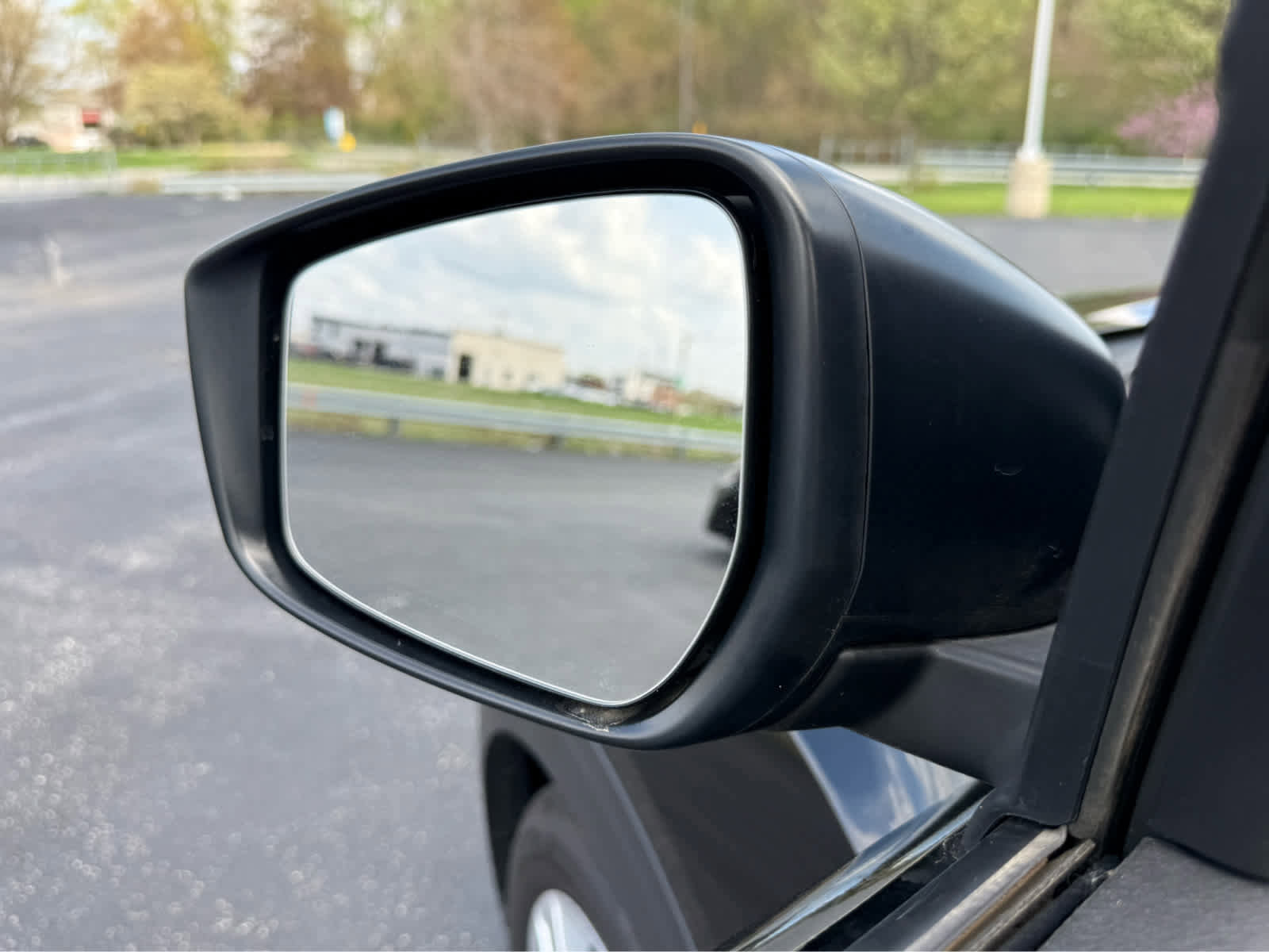 Used 2025 Nissan Kicks Play S FWD image 22