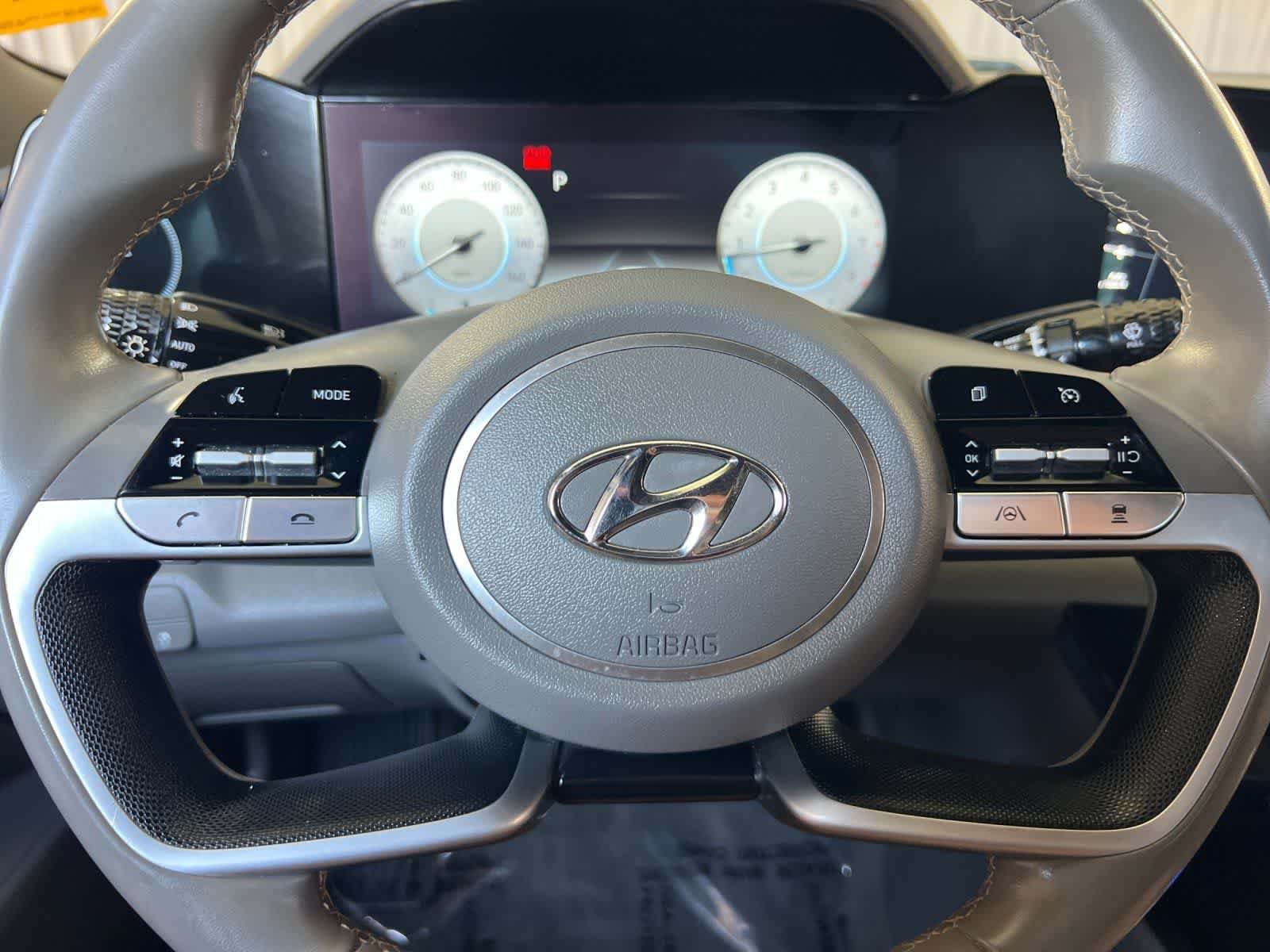 Used 2023 Hyundai Elantra SEL w/ Convenience Package FWD image 24