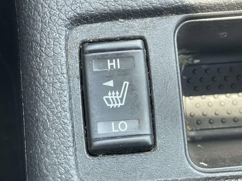 Used 2018 Nissan Rogue SL w/ Premium Package FWD image 31